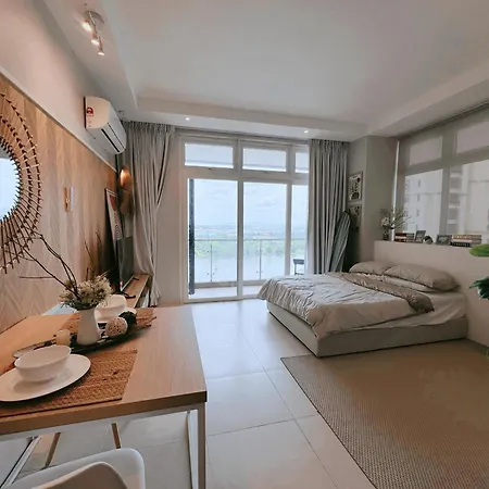 Kuching Cozy Comfort 04 - Riverine Diamond Kuching Studio With Balcony Exterior photo