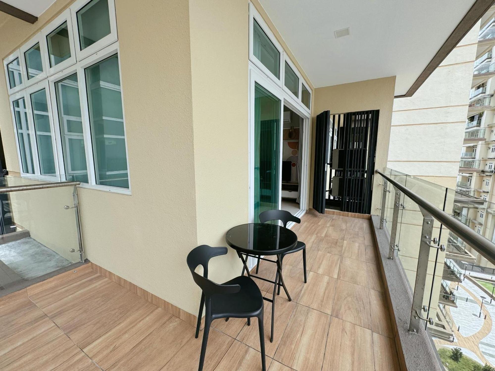 Cozy Comfort 04 - Riverine Diamond With Balcony * Kuching