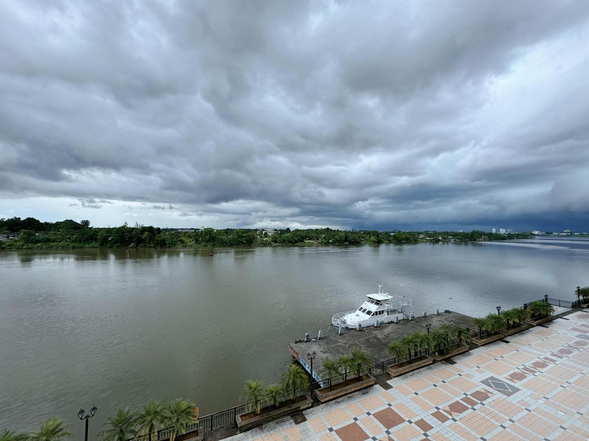 Apartment Cozy Comfort 04 - Riverine Diamond With Balcony Kuching